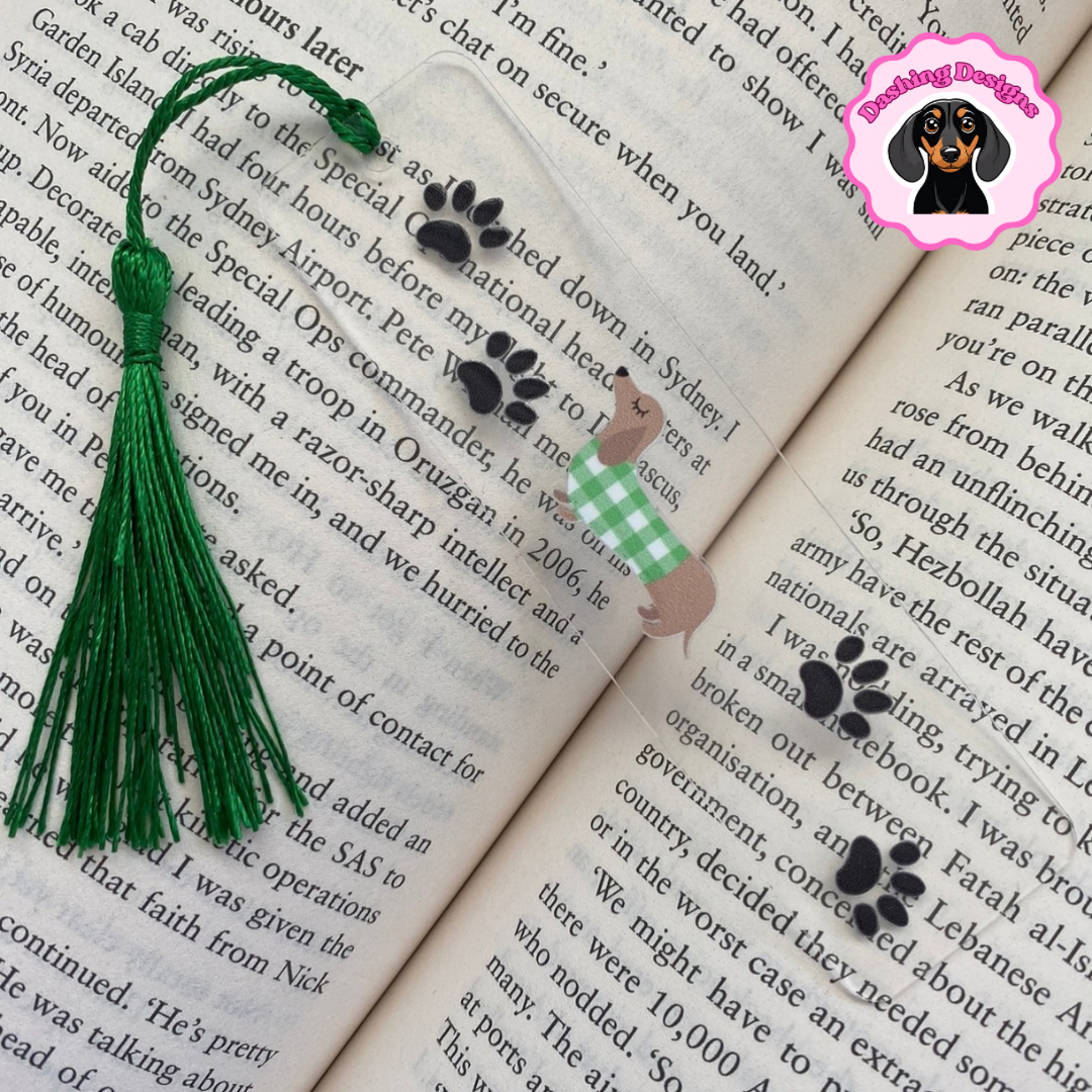Bookmark - Green Dachshund